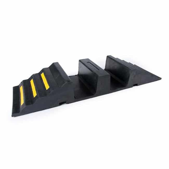 rubber-united-hose-protector-2-channels-2jpg